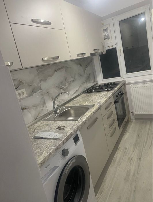 Inchiriez apartament 2 camere