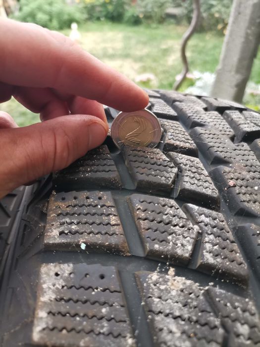 Гуми за джип на 1 сезон