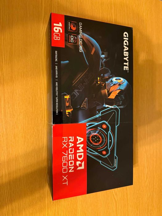 Placa video GIGABYTE Radeon RX 7600 XT GAMING OC 16GB GDDR6 1‎28-bit