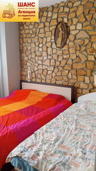 Продава се Тристаен апартамент в Плевен, Широк център - 105 кв.м за 1134 €/кв.м - Снимка #2