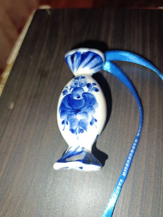 Новогодним игрушки на ёлку Гжель новая