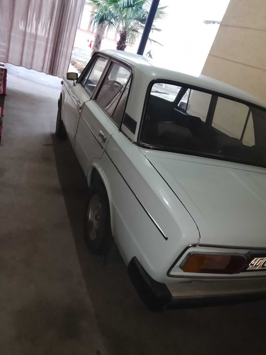 Vaz 2106 sotiladi
