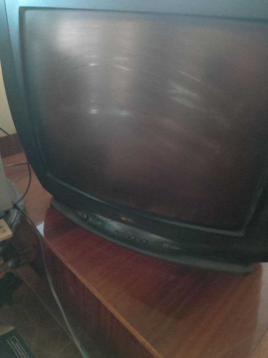 Телевизоры 5 штук Б\У