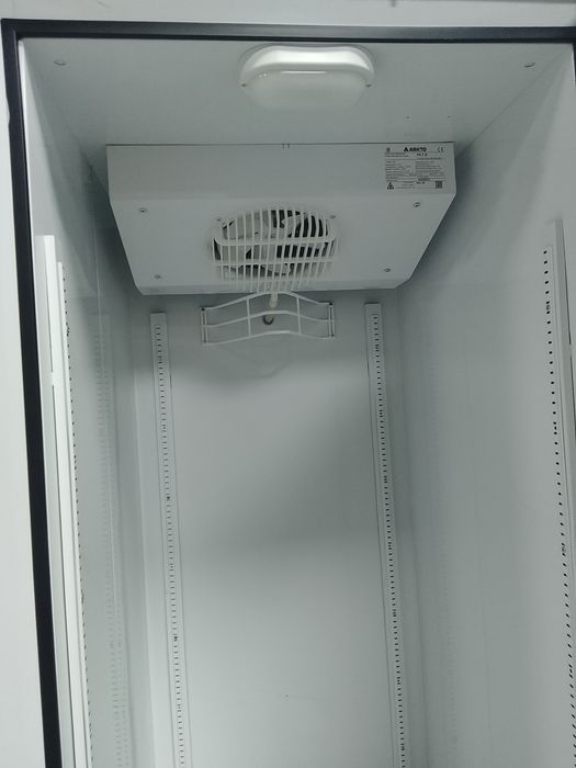 Шкаф холодильный