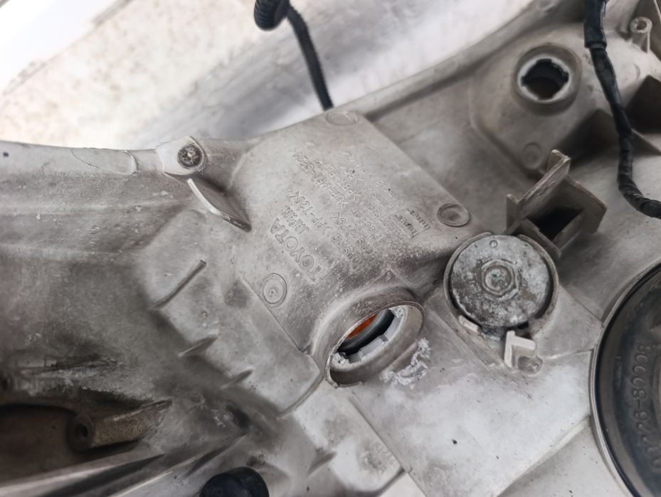 Продам фары на Прадо 120