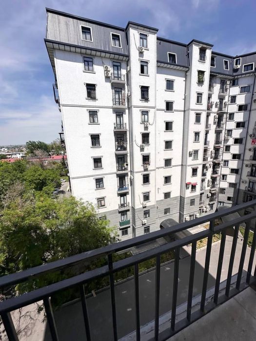 Юнусабад. 11. метро. Навастройка.