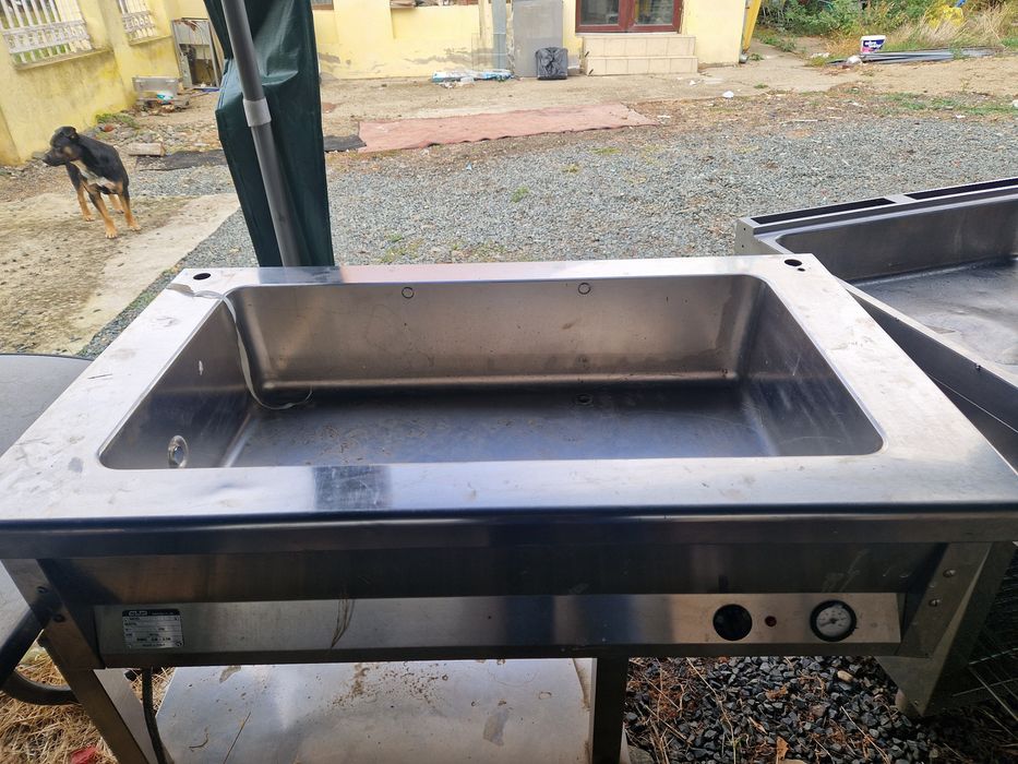 Vitrina rece sau calda, vitrina inox, prezentare, cu banc