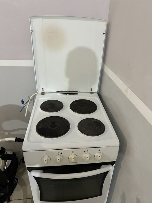 Продается плита электрическая