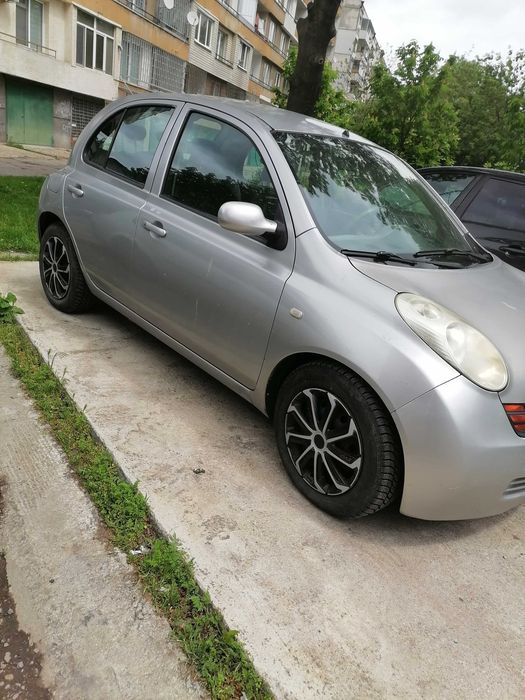 Продава се Micra