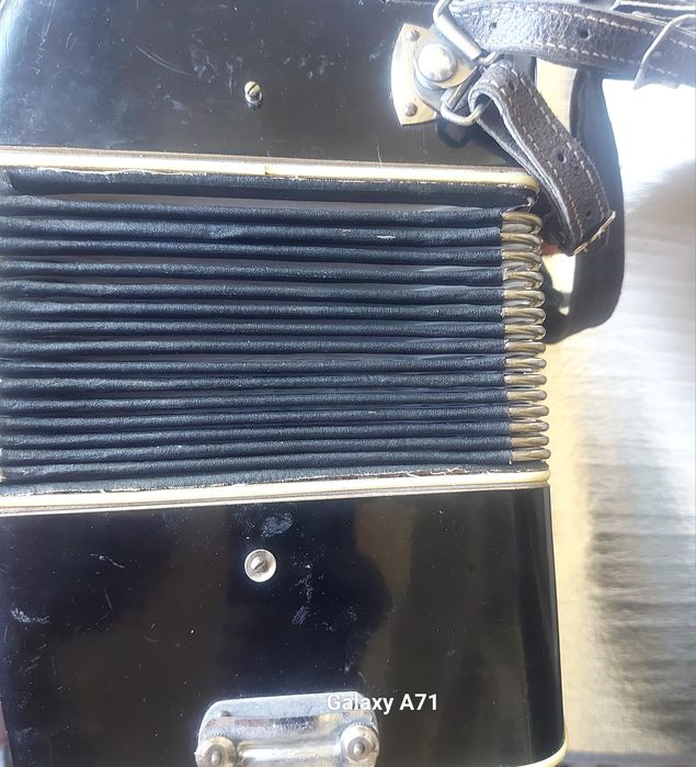 Acordeon german 80  basi