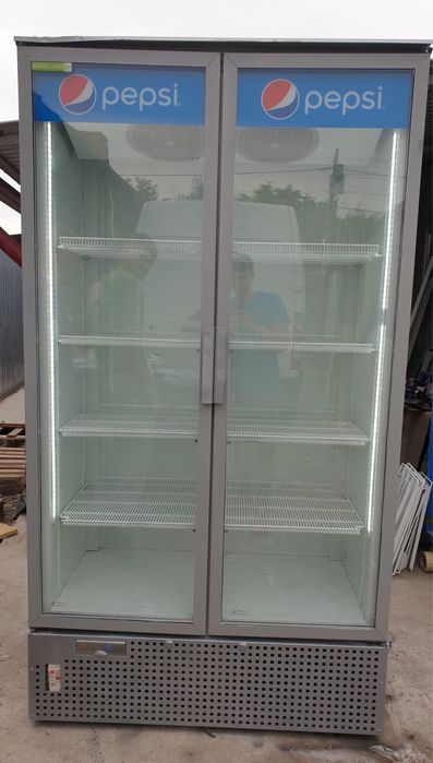 Vitrina frigorifica verticala sucuri garantie functionare 120cm latime