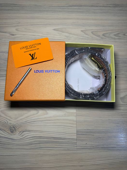 ЧИСТО НОВ! Louis Vuitton колан | belt buckle lv Louis Vuitton