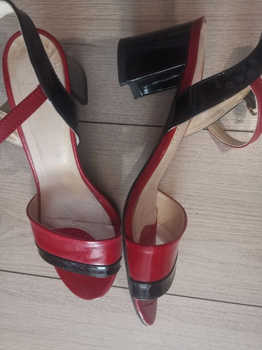 Дамски елегантни сандали