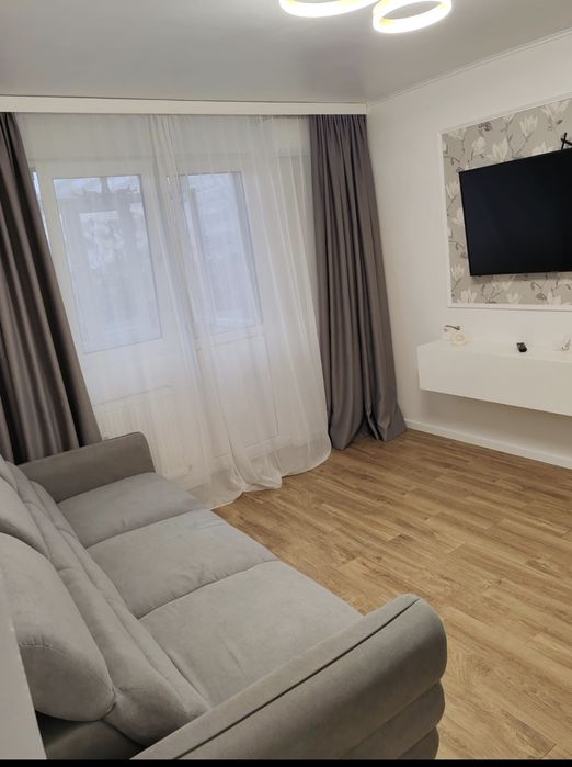 Apartament mobilat , utilat
