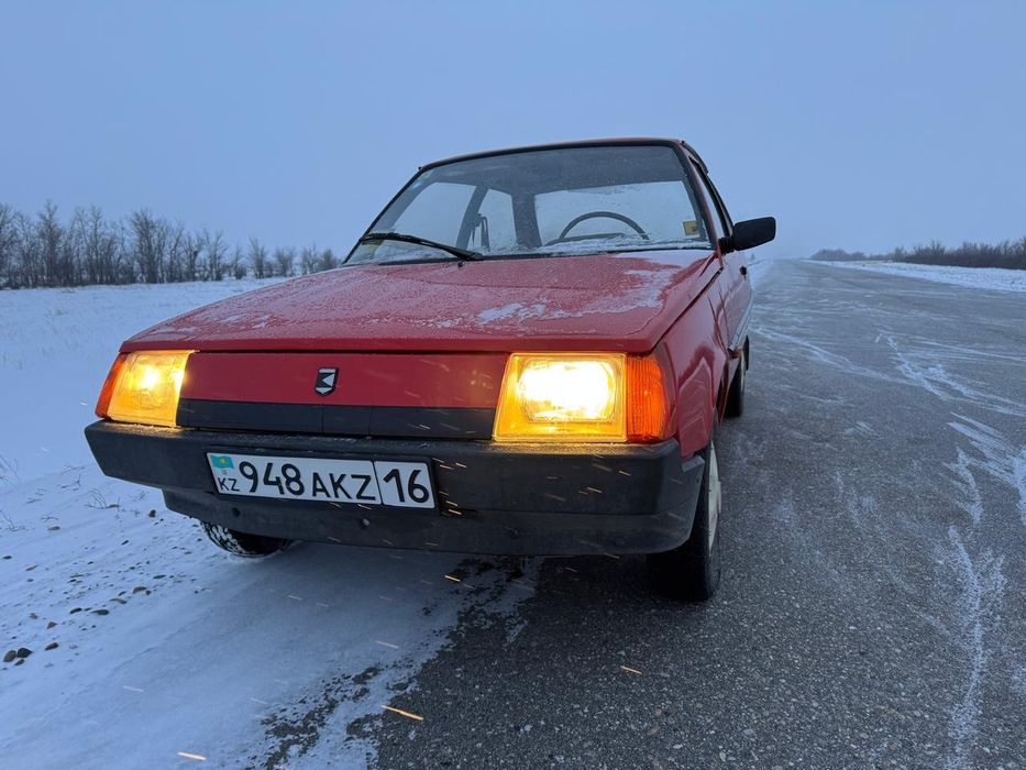 Продаётся ЗАЗ Таврия.
1994 год.
Долго стояла в гараже у деда.
Пробег 4