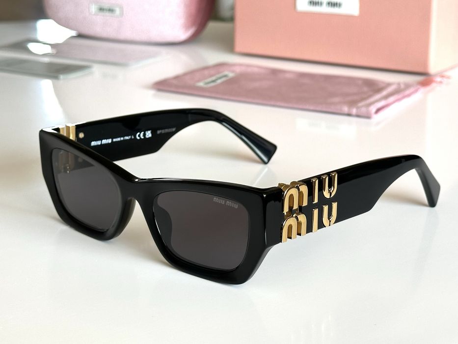 Слънчеви очила Miu Miu MU09WS