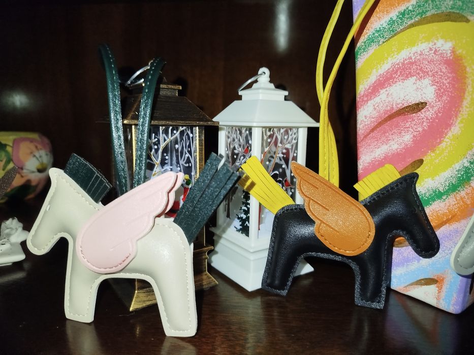 Декор, лошадки, новые