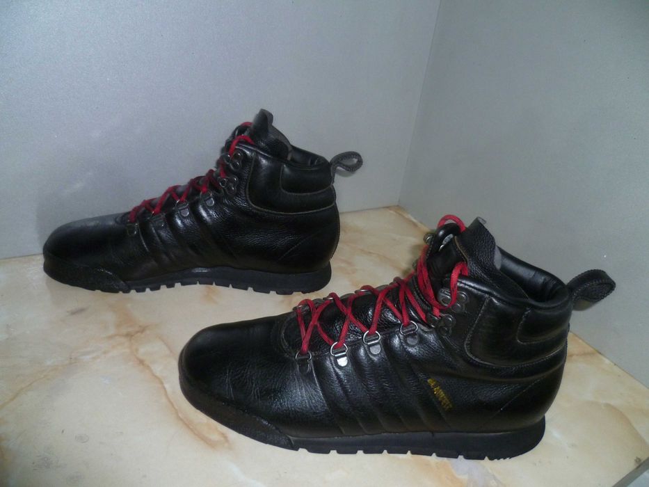 ADIDAS Boots №44