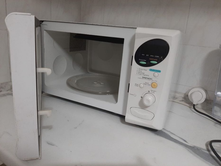 Микроволновая печь Daewoo Electronics