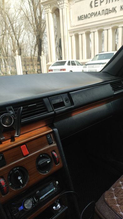 Мерседес 124 Е класс