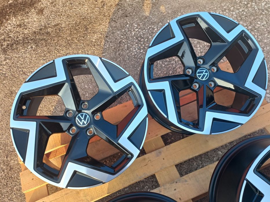 18 Vw Seat Škoda Audi 8j et40 Black Polish Golf Passat Tiguan Superb