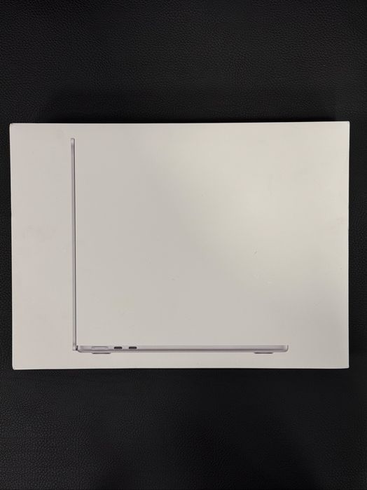Продавам нов MacBook AIR M4