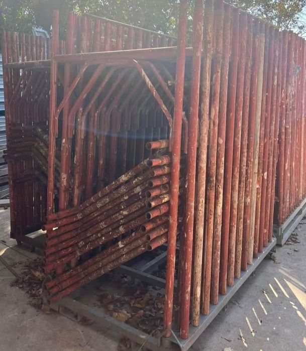 Vand schela metalică în stare perfectă detalii tel