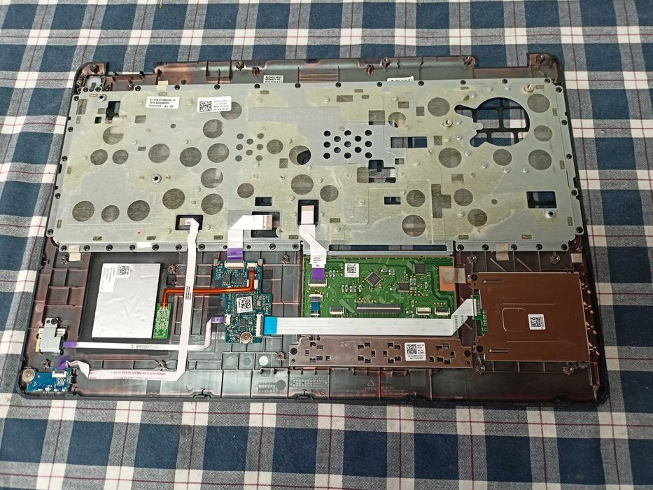Elemente Dell Latitude E5550