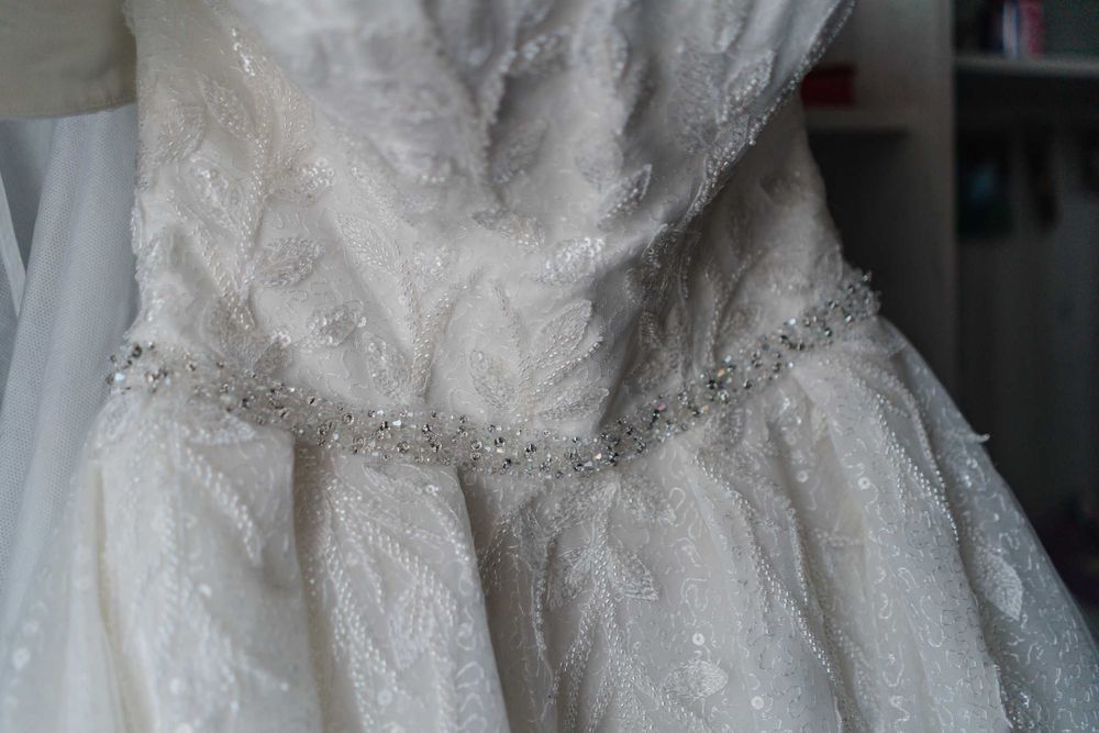 Vand rochie mireasa