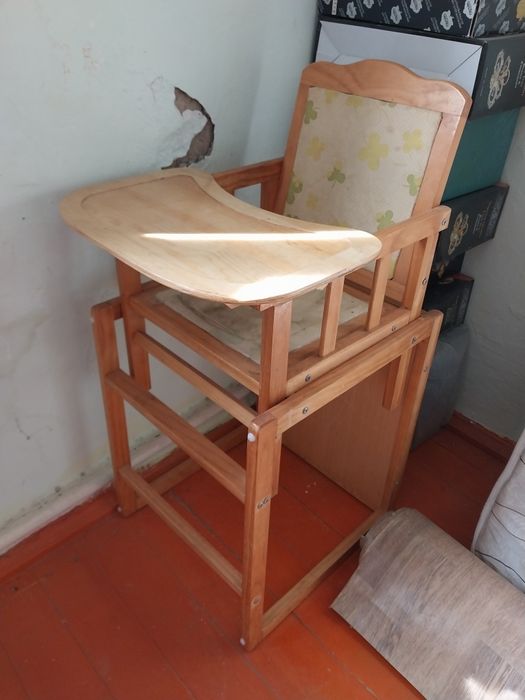 Тамақтанатын стол