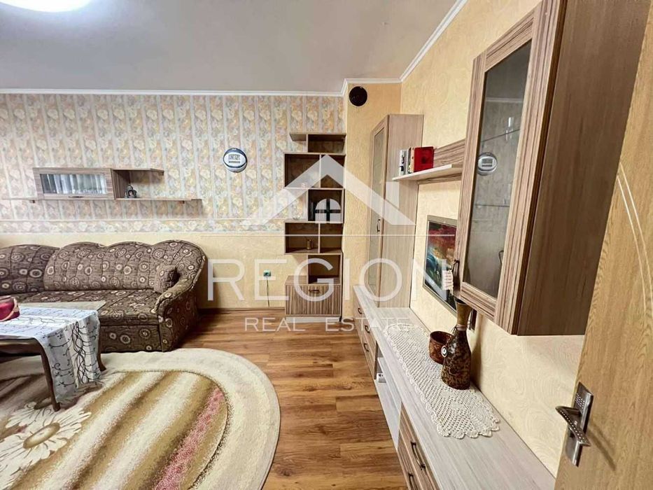 Дава се под наем Четиристаен апартамент в Варна, Цветен квартал - 89 кв.м за 612 € - Снимка #3