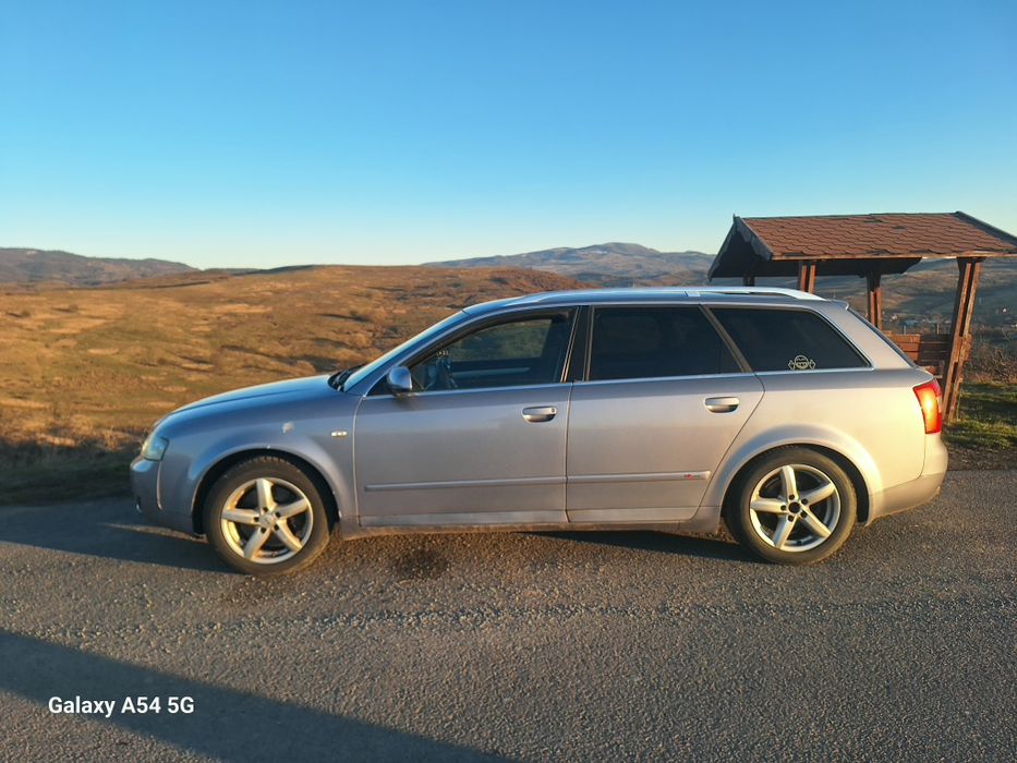 Vând audi A4 B6 2.5 TDI V6 180cp Quattro