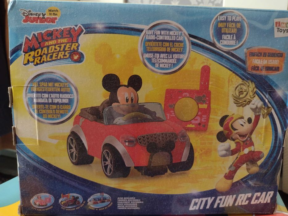 Masinuta cu telecomanda Disney Mickey Mouse - In oras - Noua Sigilata