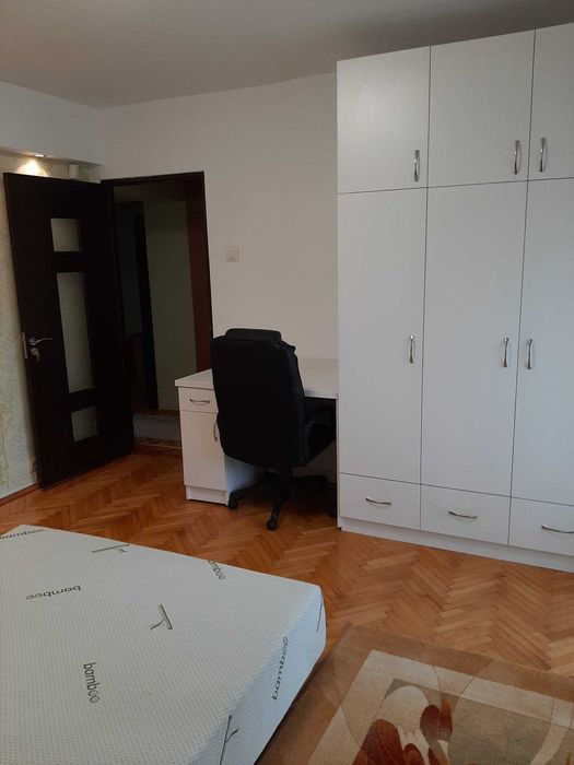 PROPRIETAR inchiriez ap 3 camere Dorobantilor, 80 mp, parcare , The Office, FSEGA, Marasti, Iulius Mall