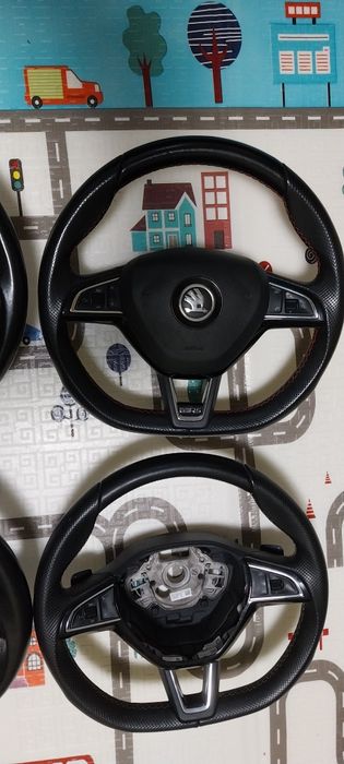 Vând volane Skoda Octavia cu padele