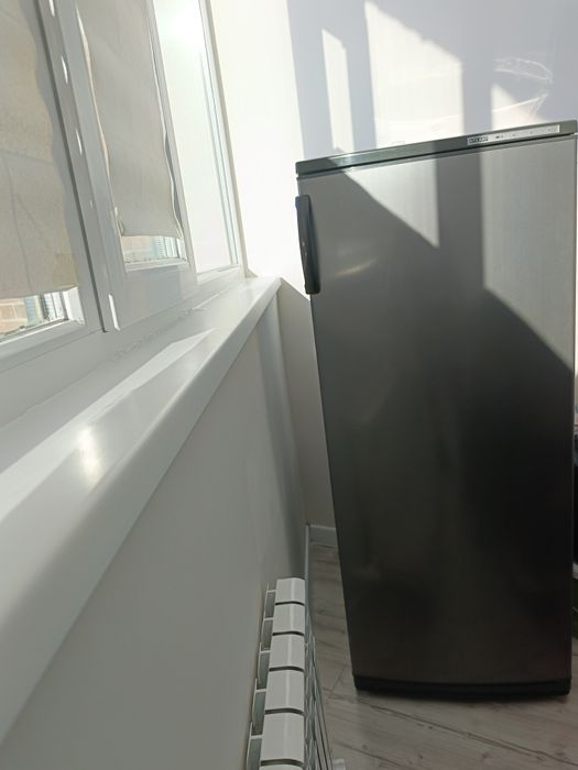 Продам морозильник атлант