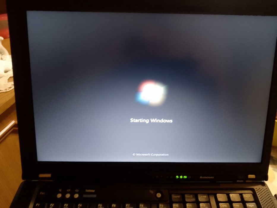 Lenovo T400 functional 150 fara incarcator