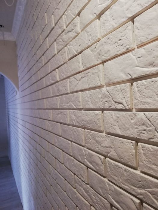 Белый Декоративный кирпич, гипс