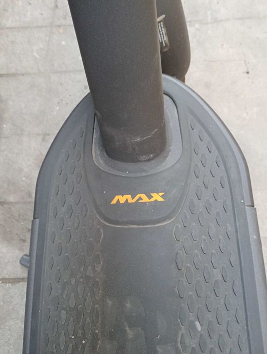 Trotinetă electrică Segway ninebot 2024 nouă