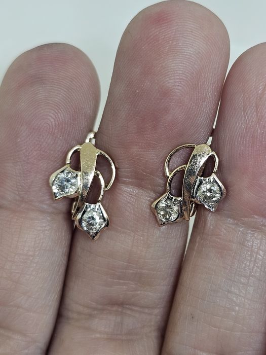 Бриллианты серьги 585проба