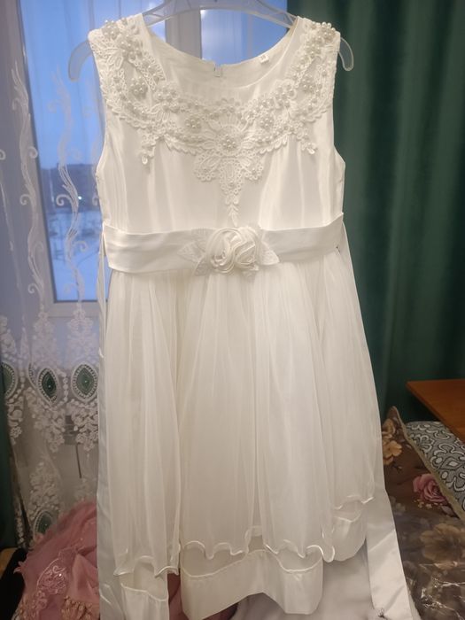 Платье  на 4-5 лет