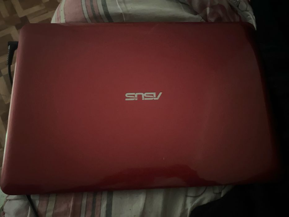 Продам ноутбук asus