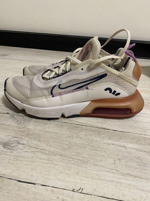 Nike AirMax обувки