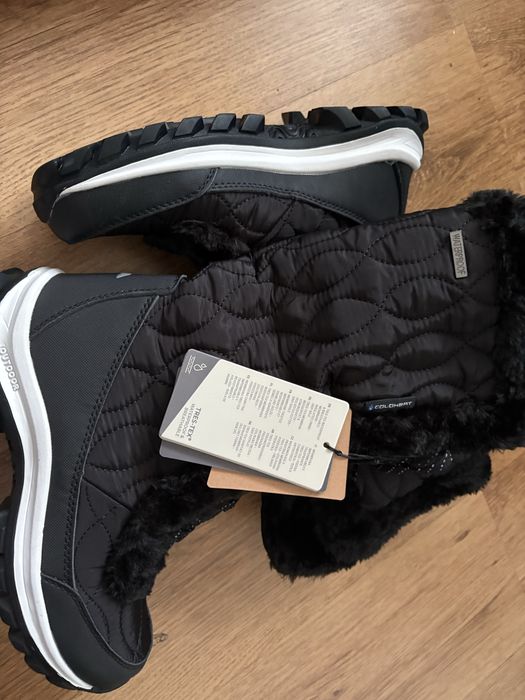 Liu jo нови обувки 37н. и ботуши trespass 38н.