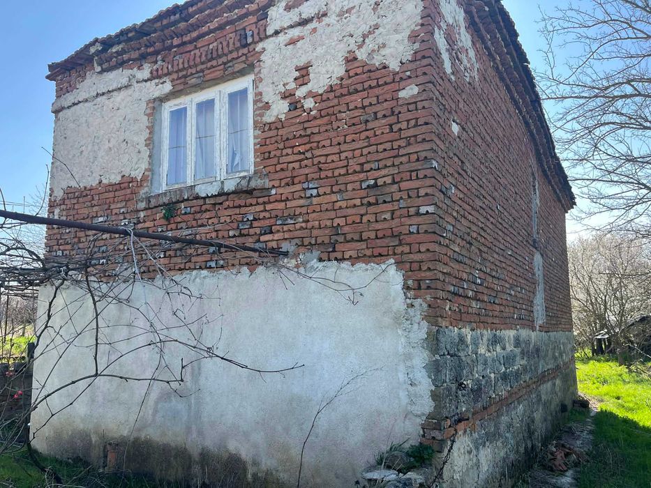 Продава се Къща в с. Юнак, Област Варна - 100 кв.м за 148 €/кв.м - Снимка #3