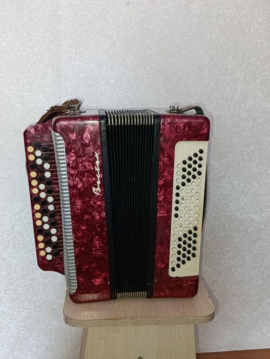 Продам музыкальные инструменты