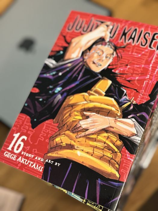 Manga JUJUTSU KAISEN diferite volume. Vand si separat.