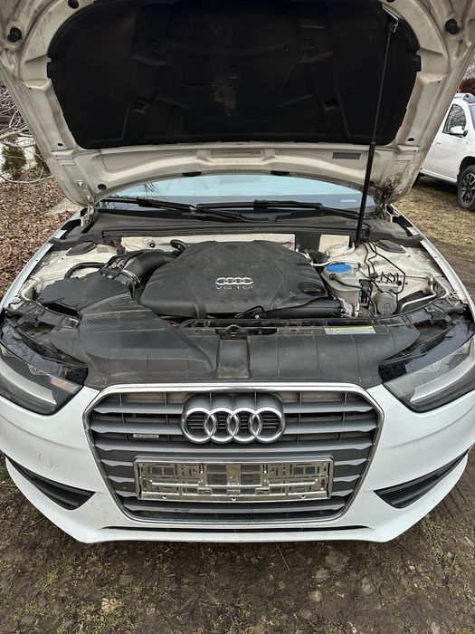 Audi a4 b8  fab.2012 3.0 quattro