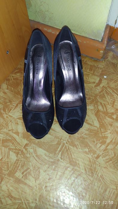 Коктейльные туфли