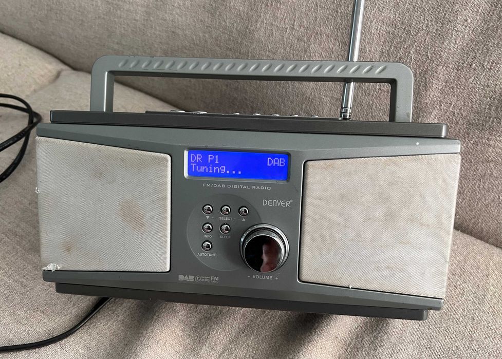 Radio digital Denver DAB-23 DAB FM cu ceas stereo